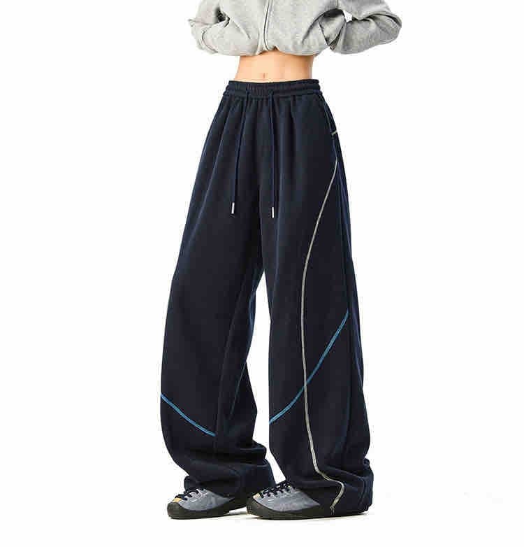 Asymmetrical line sweat pants