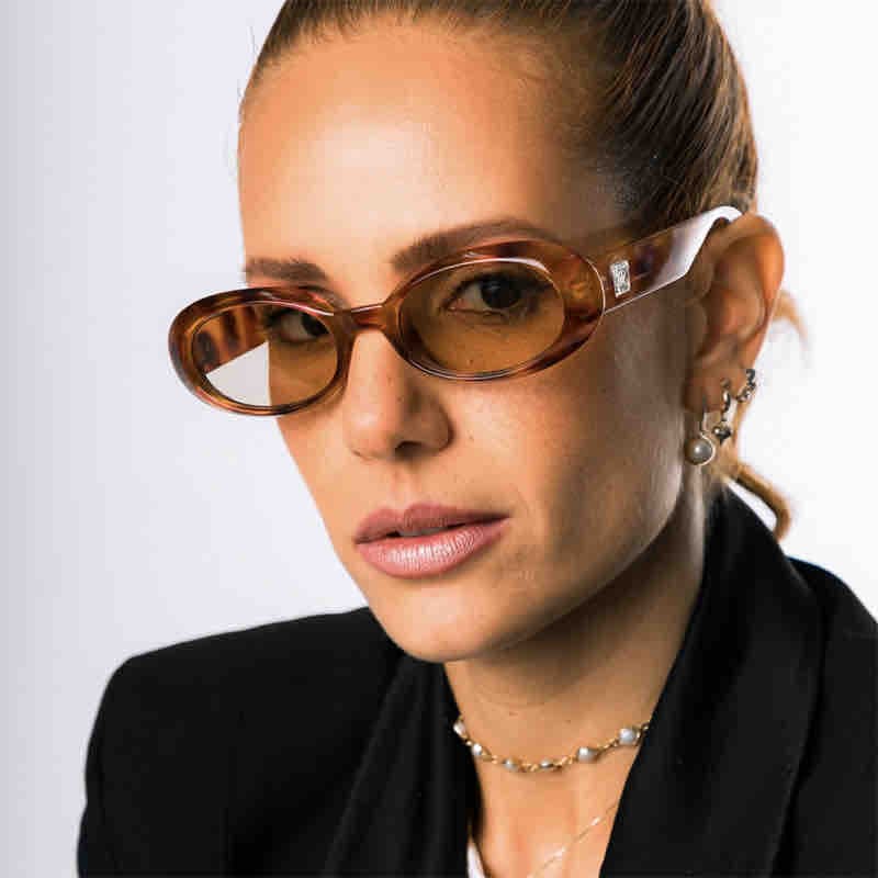 Retro versatile glasses